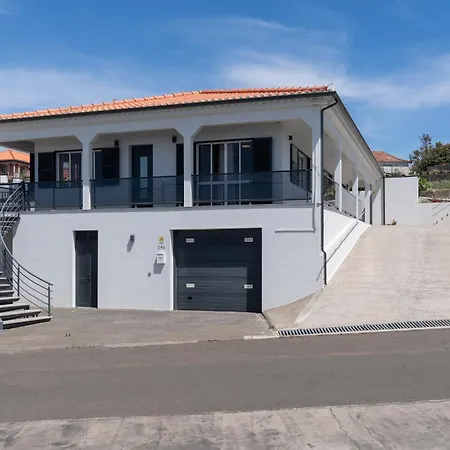 Holiday home Paul's House